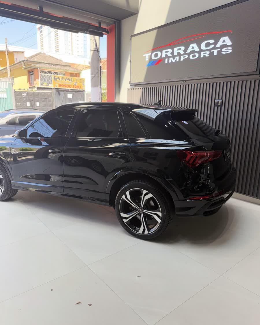 Audi Q3 Performance Black Plus 2.0 TFSI 2025 — foto 3 de 8