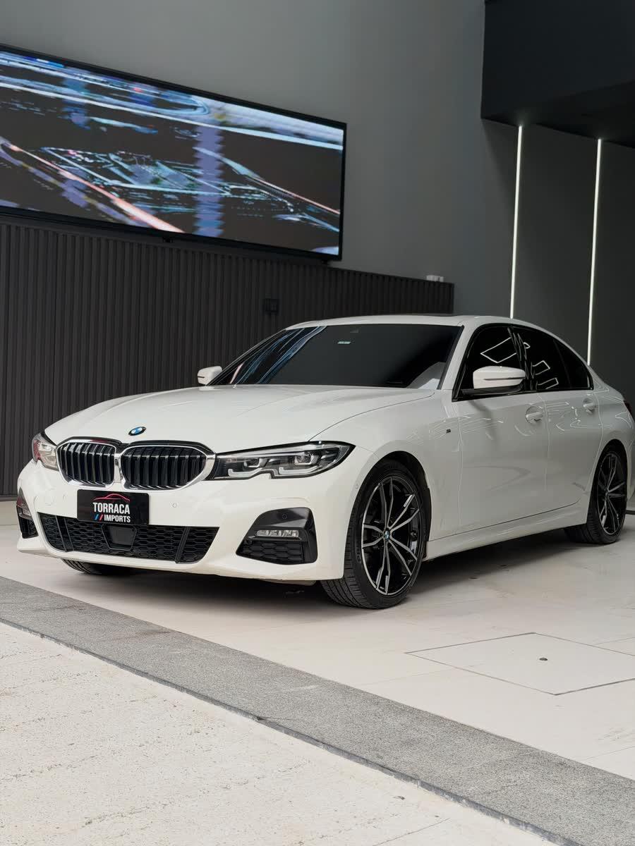 BMW 320i M Sport 2020/2021, cor branco