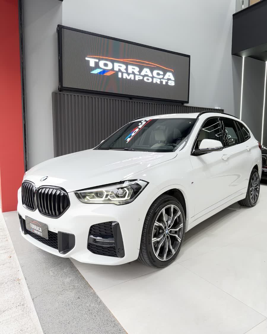 BMW X1 M Sport Plus 2022, cor branco
