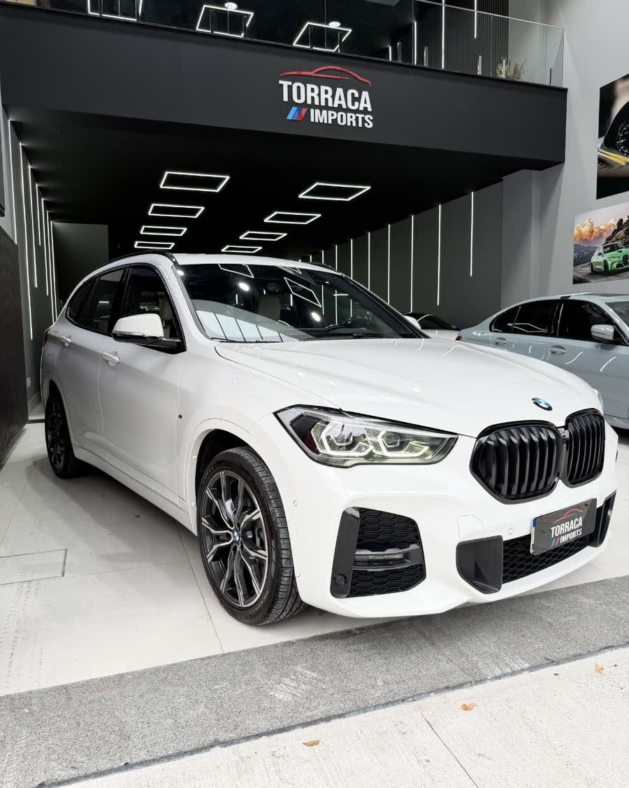 BMW X1 M Sport Plus 2022 — foto 2 de 8