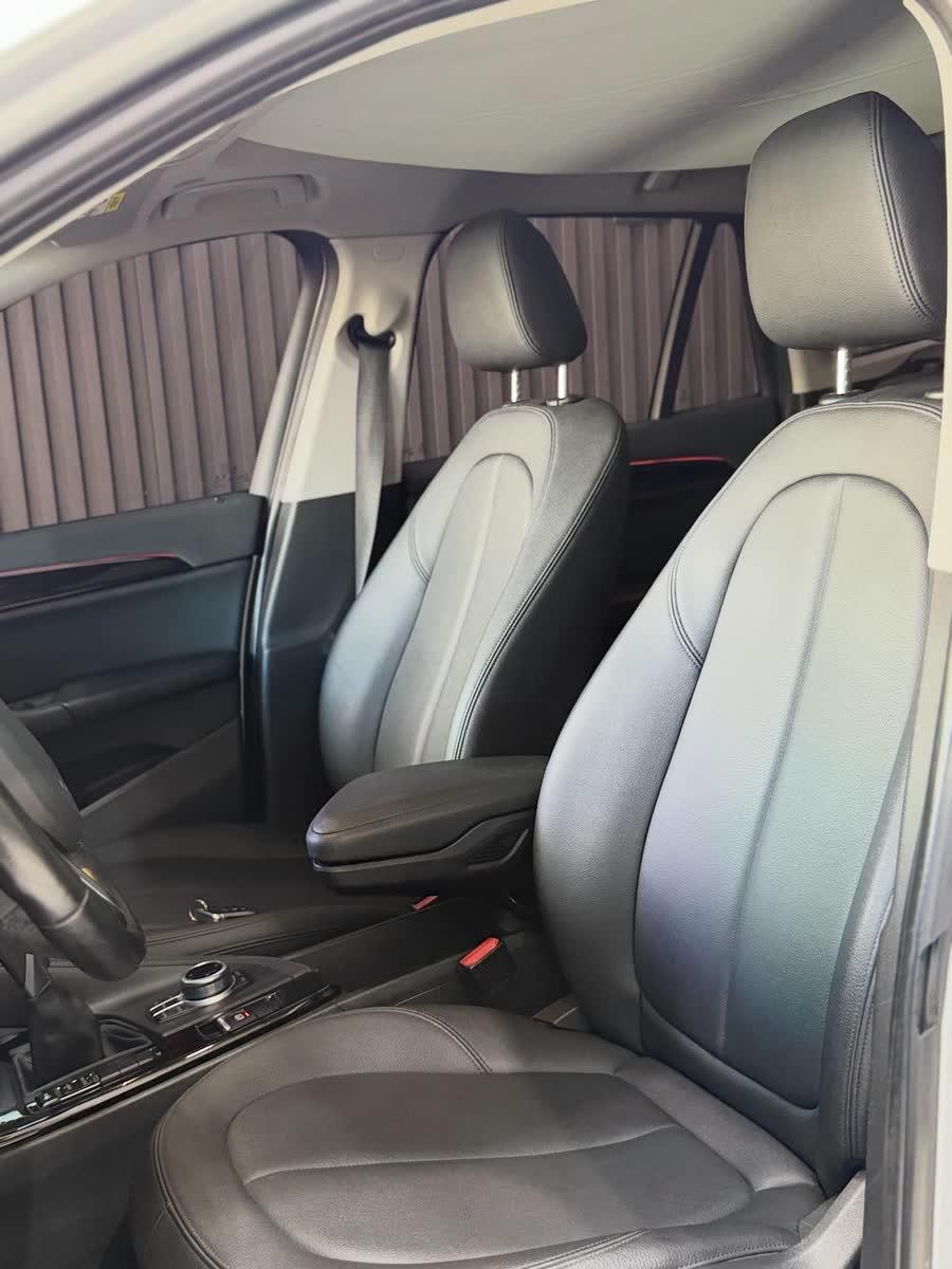BMW X1 X-Line 2.0 ActiveFlex 2016/2017 — foto 7 de 8