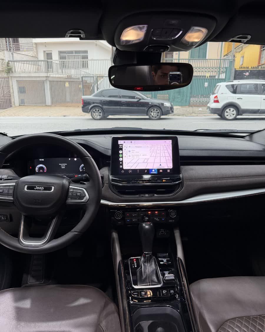 Jeep Commander Overland 2.0 Diesel 2022 — foto 7 de 8