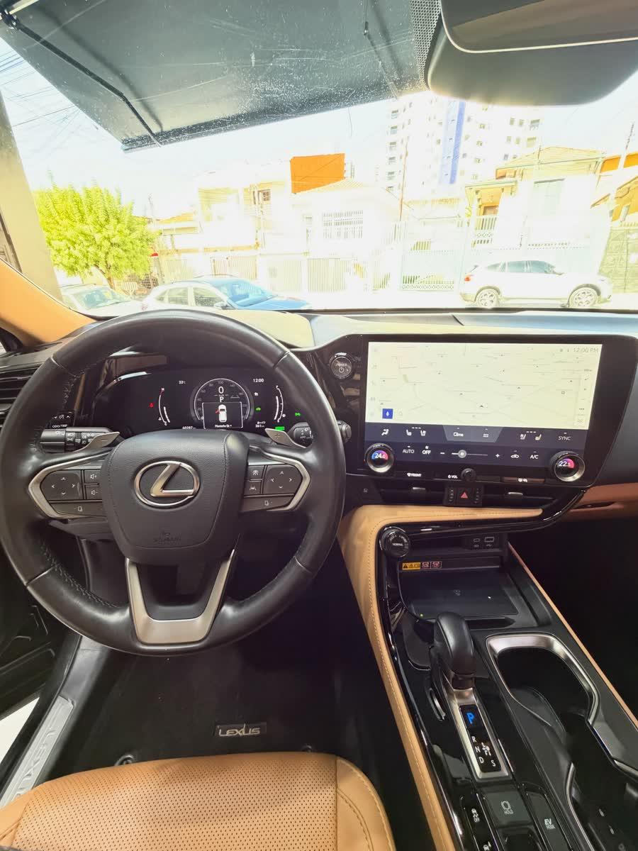 Lexus NX 350h Luxury 2024/2025 — foto 5 de 8