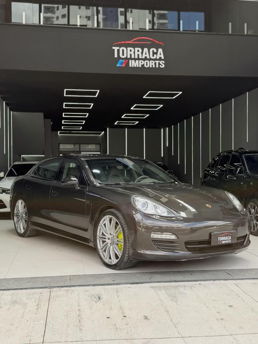 Porsche Panamera S 4.8 2012 — foto 2 de 8
