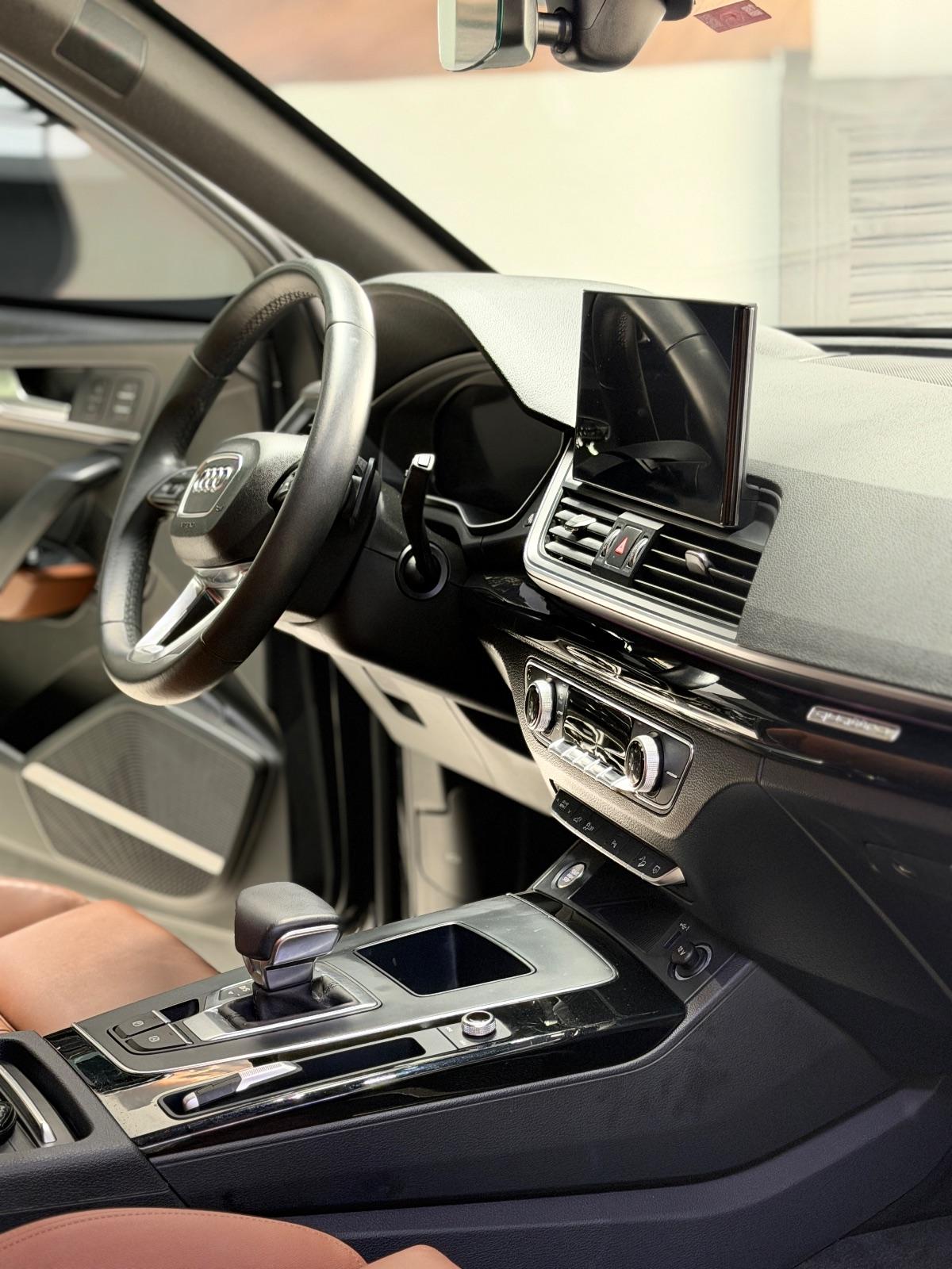 Audi Q5 Audi Q5 Sportback Performance MHEV 2024 — foto 6 de 9