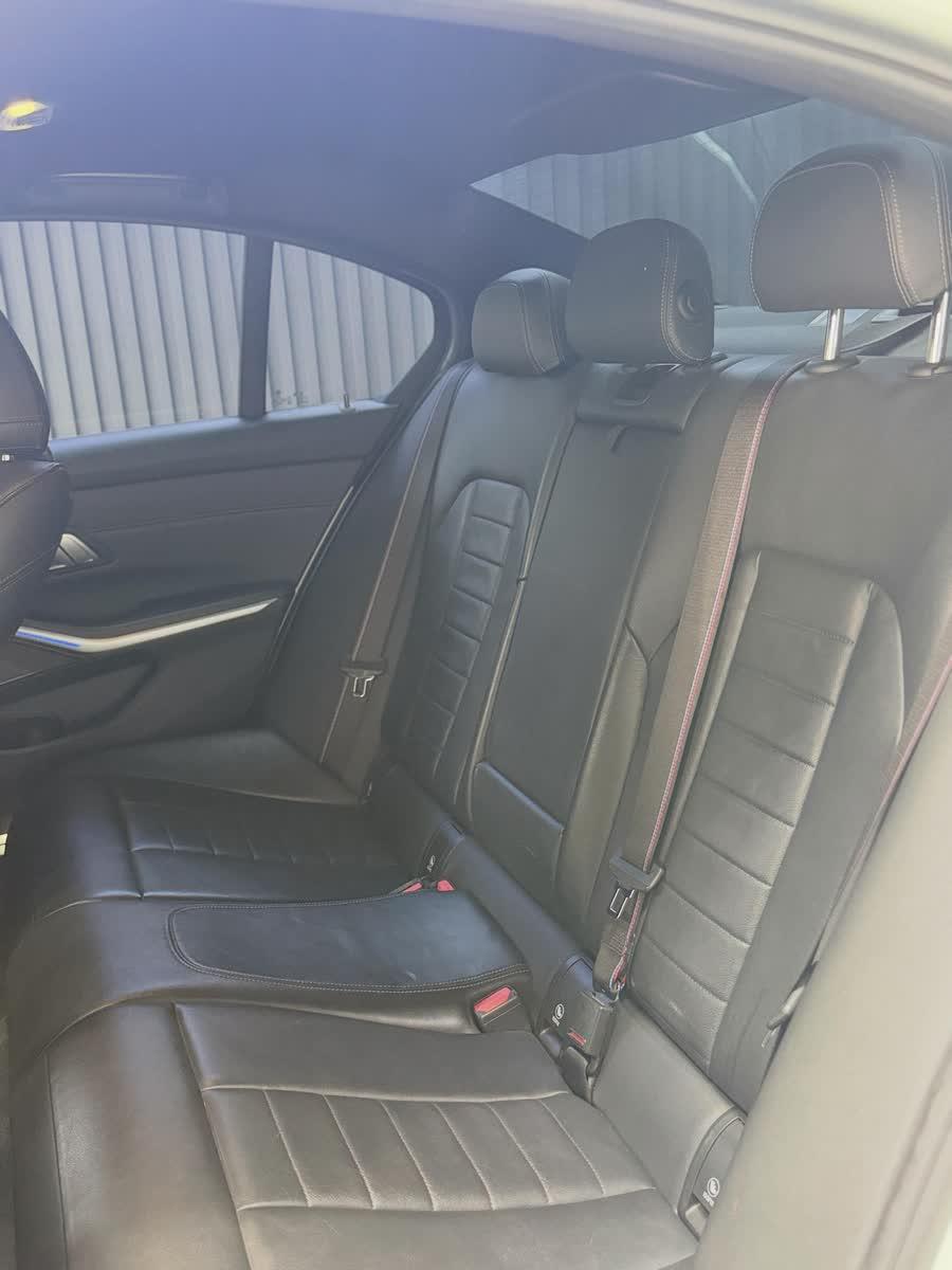BMW 320i M Sport 2020/2021 — foto 6 de 8