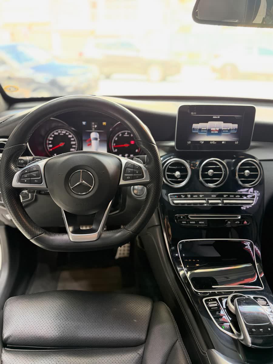 Mercedes-Benz GLC 250 Sport Blindada 2017/2018 — foto 7 de 8
