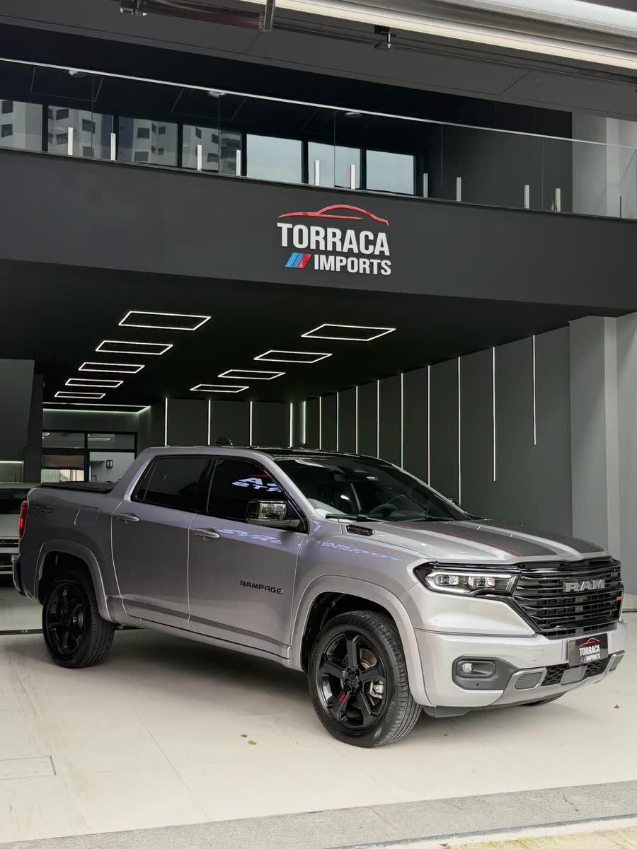 Ram Rampage R/T 2.0 Turbo 4x4 2024 — foto 2 de 8